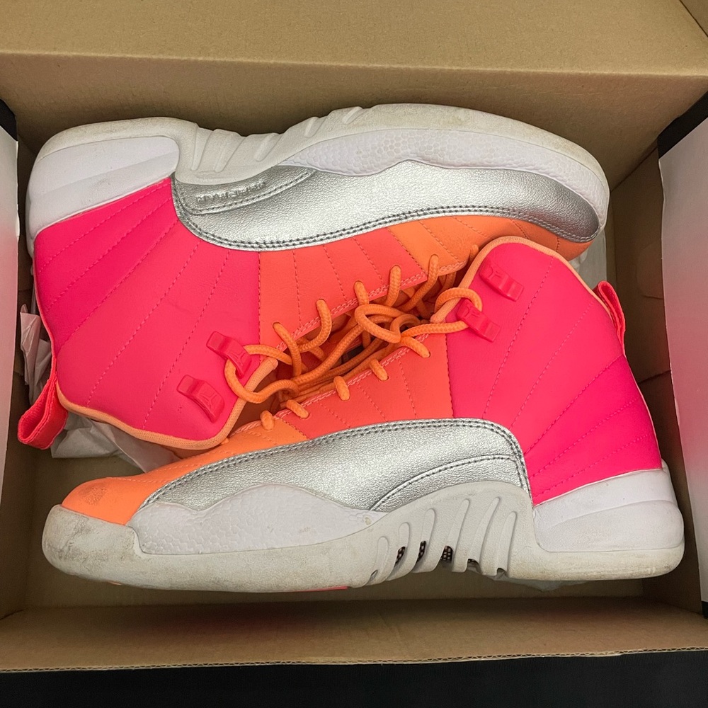 Jordan 12 Retro- Sunrise 7Y